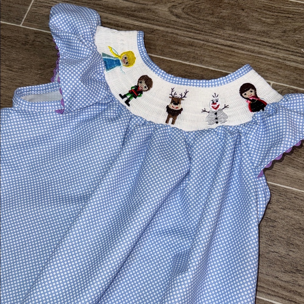 ❄️ Frozen-Inspired Smocked Dress – Medium (Fits Like 3T) ❄️